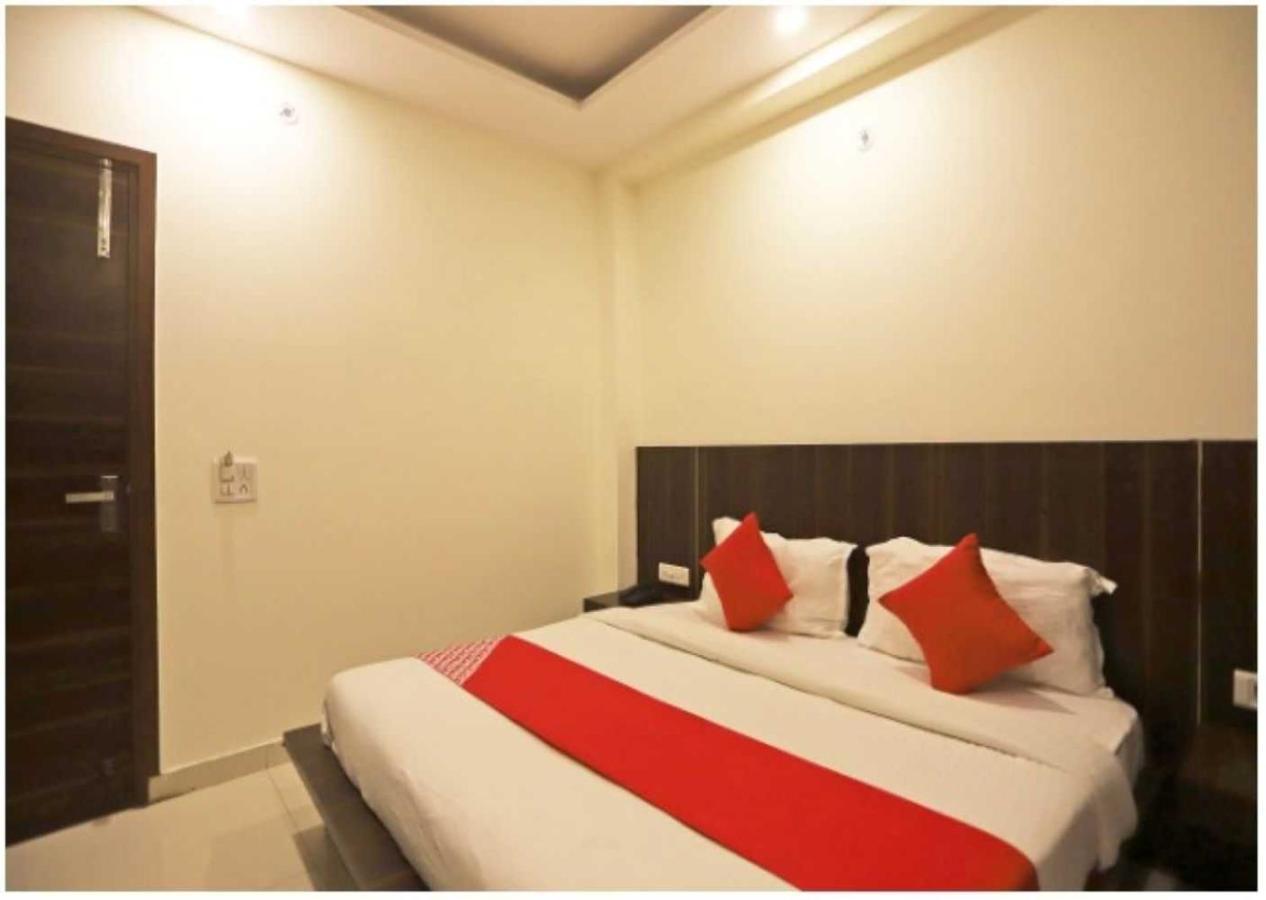 Hotel O Aerosky