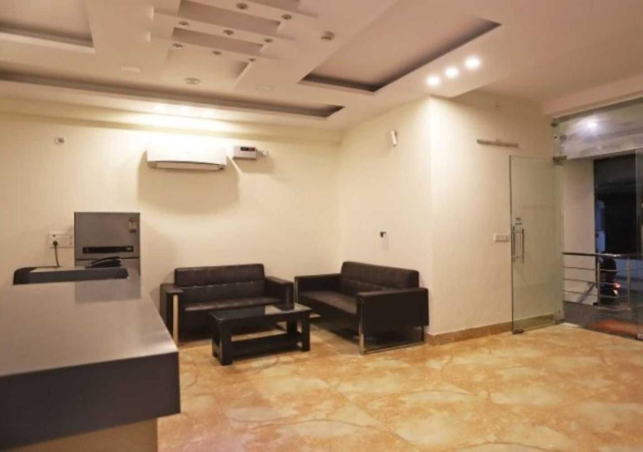 Hotel O Aerosky
